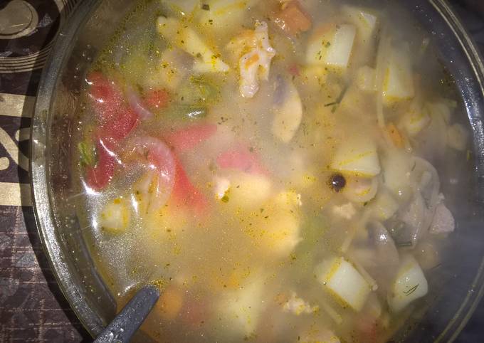 Классический суп с замороженными овощами