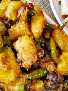 কুমড়োর ছক্কা (kumror chokka recipe in bengali) রেসিপির প্রধান ছবি