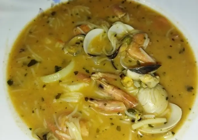 Receta Sopa de marisco con crema de bogavante