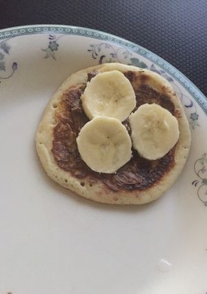 A picture of Pancake with banana 🍌.