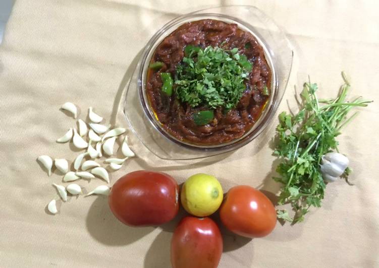 Recipe of Homemade Tomato ki khatti mitthi chutney