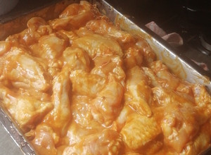 Una foto de Alita de pollo con salsa agridulce