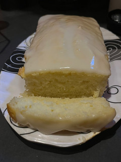Una foto de El budín de limón más esponjoso 🍋💛