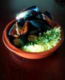 Mejillones a la provenzal con arroz perfumado