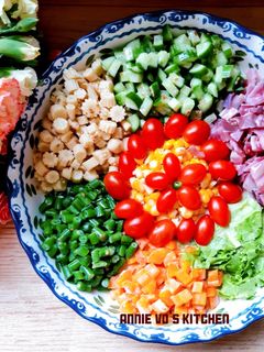 Hình của món Salad cầu vồng.