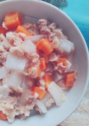 Hình của món Cháo yến mạch củ cải cà rốt.