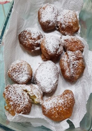 Una foto de Buñuelos de manzana o bananas