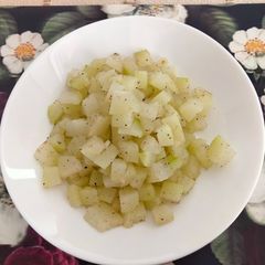 A picture of Healthy and quick raw papaya salad.