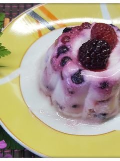 Hình của món Pudding Sữa Chua Hoa Quả.