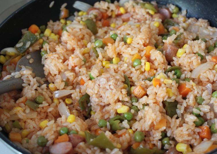 Recipe of Appetizing Ketchup Rice