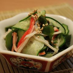 A picture of Kids-friendly Cucumber Vinaigrette Salad.