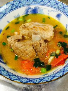 Hình của món Canh sườn nấu sấu.