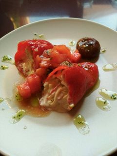 Una foto de Piquillos rellenos de surimi