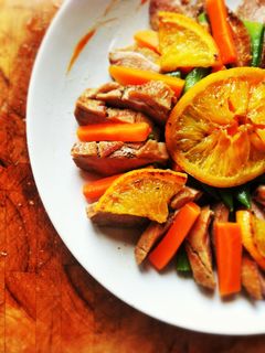 รูปของ อกเป็ดย่างซอสส้ม(Duck l'orange)