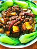 หมูผัดโหงวเฮี้ยงฮุ้ง