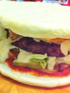 รูปของ Epic meal: Pizza Burger