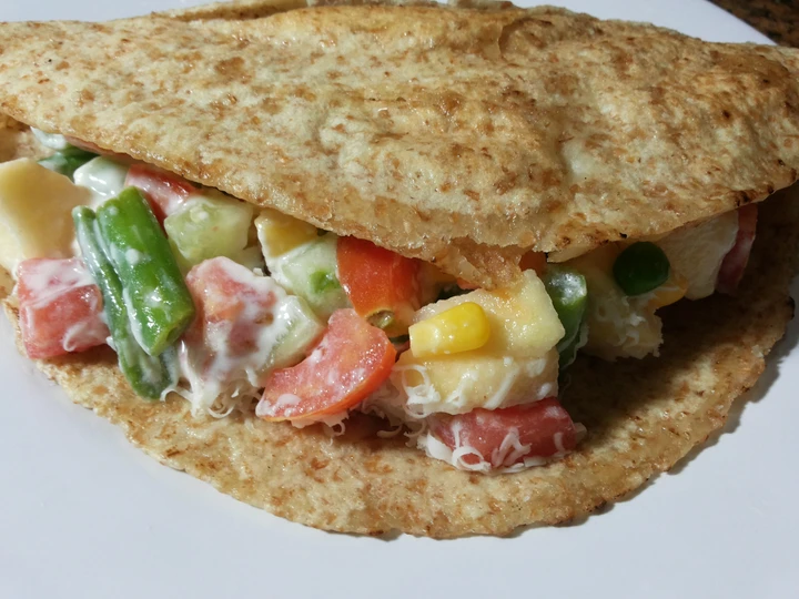 Langkah Gampang Membuat Resep Salad Roti Pitta Untuk Menu Makan Pagi yang Uenak Anti Ribet, Menggugah Selera