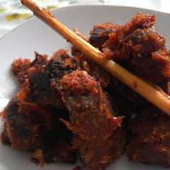 Tongkol Masak Pedas রেসিপির প্রধান ছবি