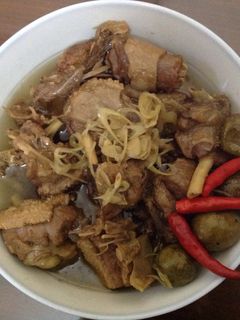 Hình của món Ngan om sấu.