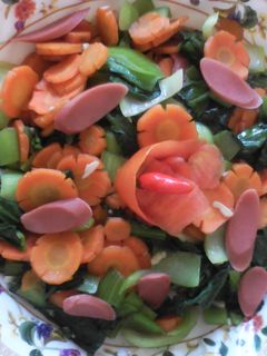Foto resep tumis pakcoy+wortel+sosis