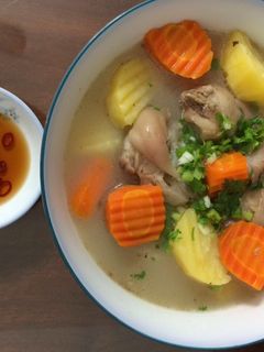 Hình của món Chân giò hầm khoai tây,cà rốt.