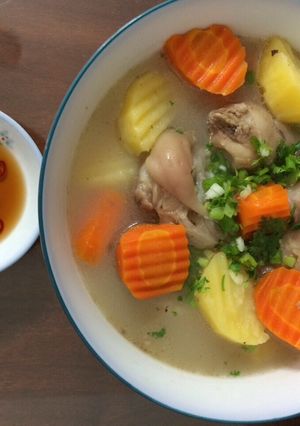 Hình của món Chân giò hầm khoai tây,cà rốt.