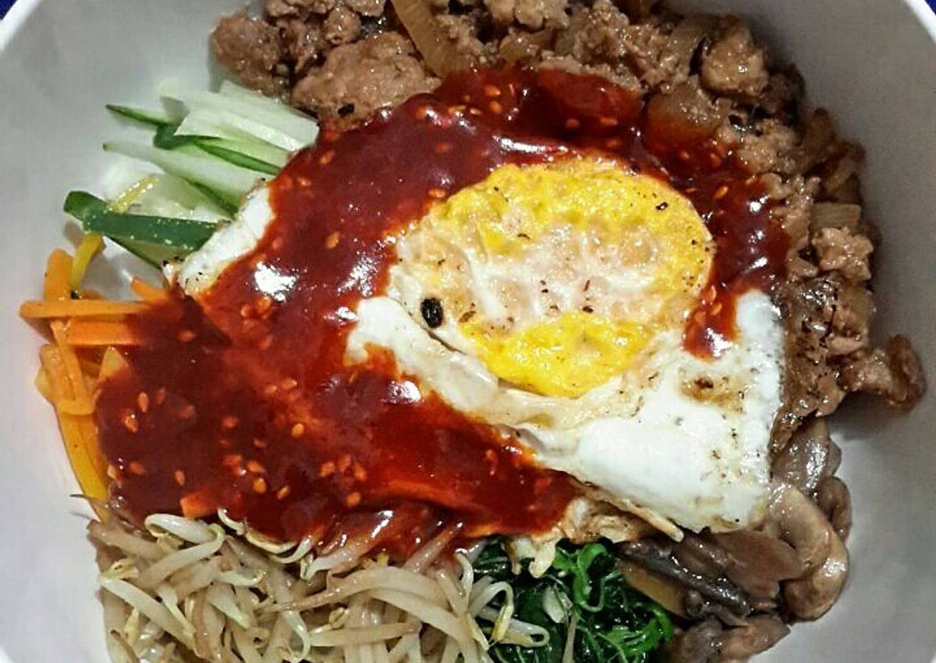 Bibimbap (Nasi Campur Korea)