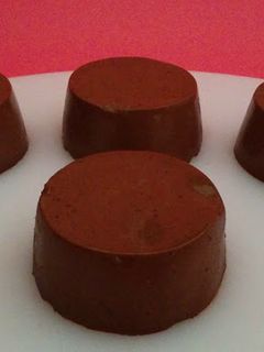 Una foto de Panna cotta de chocolate