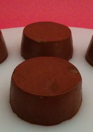 Una foto de Panna cotta de chocolate