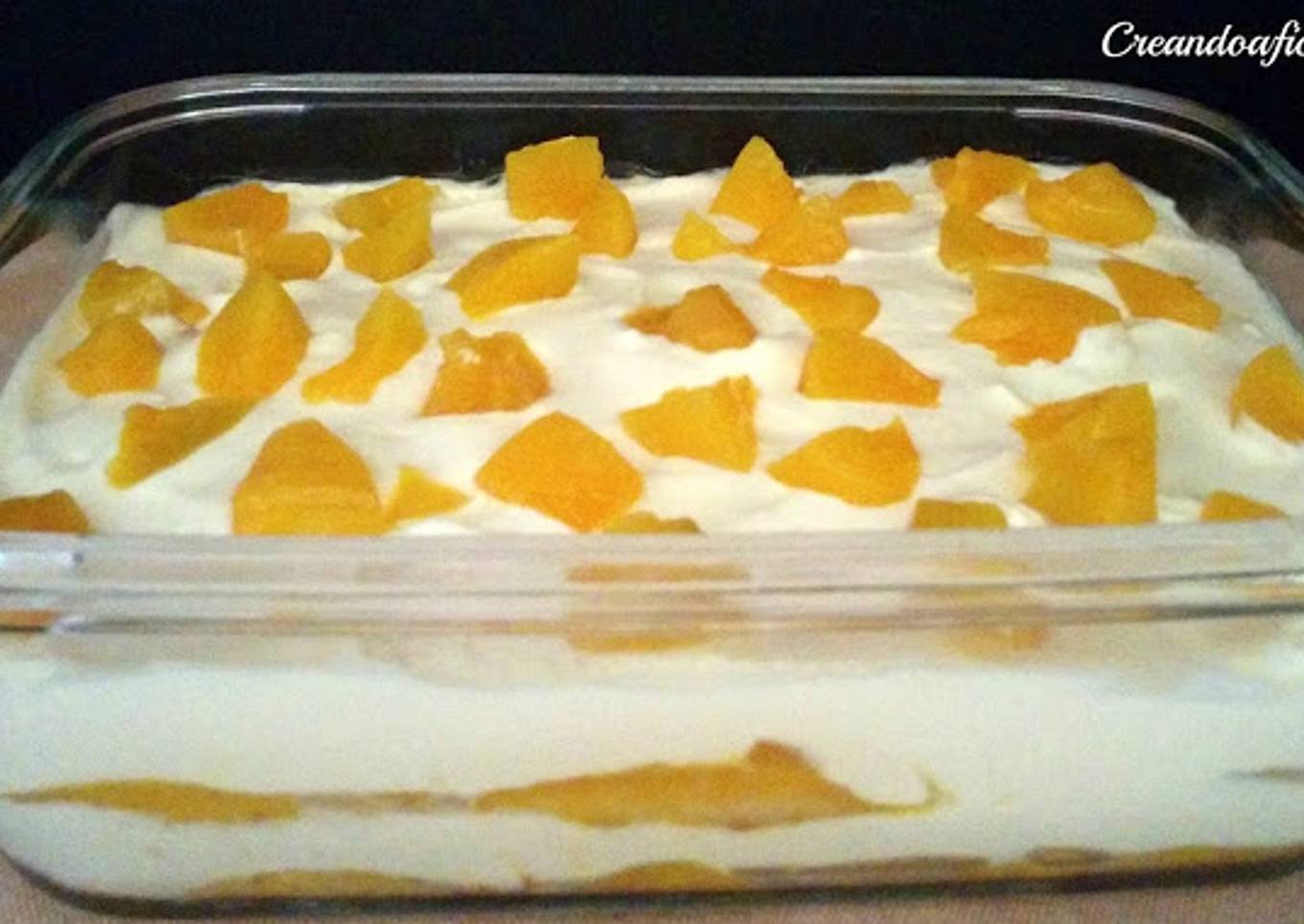 Tiramisú de melocotón
