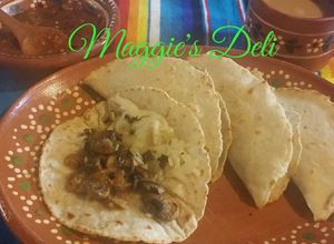 Una foto de Quesadilla de champiñones y epazote