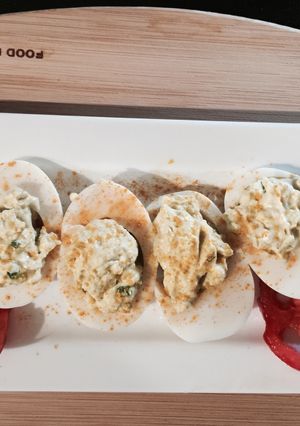 A picture of Turmeric Deviled Eggs.