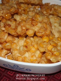 A picture of Perkedel Jagung (Indonesian Corn Fritters).