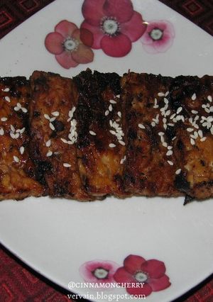 A picture of Tempeh Teriyaki.