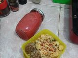 Spageti saus bola daging