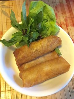 Hình của món Bún Chả Giò.
