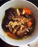 Sop buntut (Oxtail Soup)
