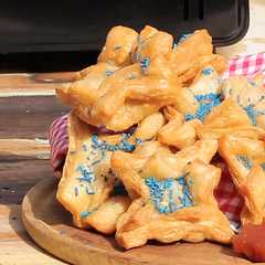 A picture of Pastelitos Criollos.