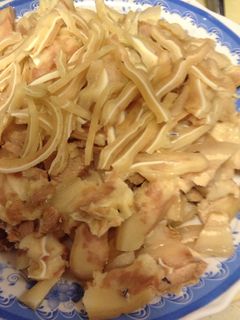 Hình của món Thịt luộc cuốn bánh tráng.
