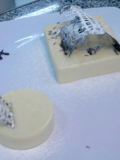 Una foto de Mousse de chocolate blanco (sin huevo)