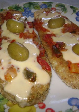 Una foto de Milanesas de berenjenas a la napolitana 