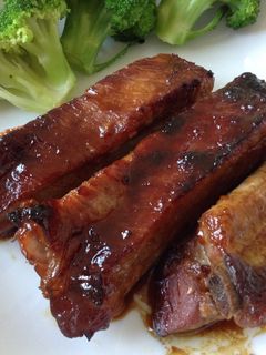 A picture of Oven Caramelized Pork Ribs.