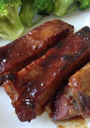 A picture of Oven Caramelized Pork Ribs.