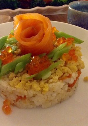 Une photo de Gâteau de sushi