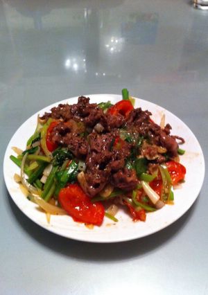 Hình của món Phở xào bò.