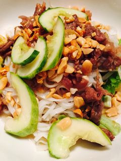 Hình của món Bún bò xào Nam Bộ.