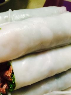 Hình của món Phở cuốn.