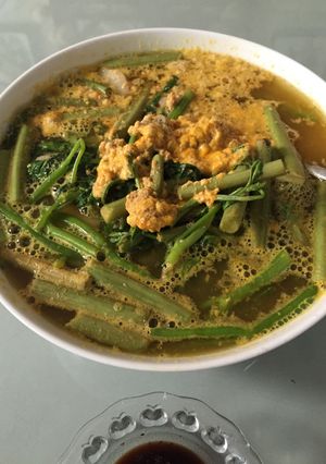 Hình của món Canh rạm nấu khoai sọ , rau rút.