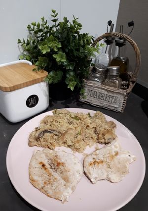Foto principal de Quinoa con verduras y pollo a la plancha