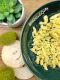 Spätzli al burro ed erba cipollina